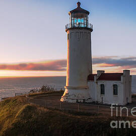 North Head Lighthouse  by Robert Bales