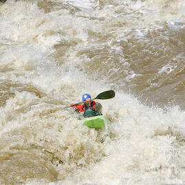 Rio Grande kayaking by Steven Ralser