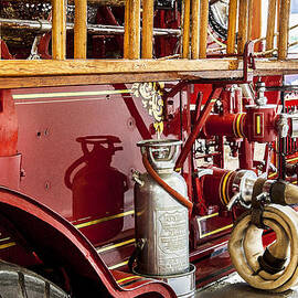 1915 LaFrance Fire Engine by Rich Franco