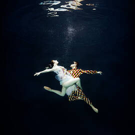 2 Ballet Dancers Underwater by Henrik Sorensen