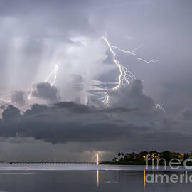 Lightning Striking Ozona by Stephen Whalen