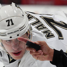 Pittsburgh Penguins V Toronto Maple by Bruce Bennett