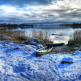 A frosty morning on the river Suir by Joe Cashin