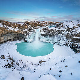 Aldeyjarfoss - The Wide View by Jeffrey C. Sink