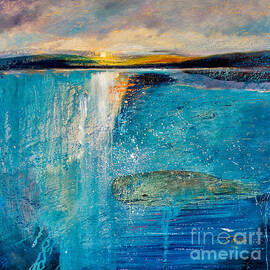 Amazing Ocean by Shijun Munns