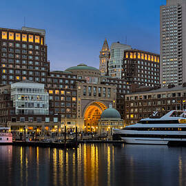 Boston Harbor Skyline by Susan Candelario