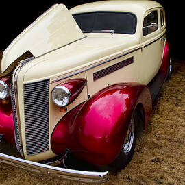 Classic Car - 1937 Buick Century