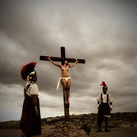 Crucifixion scene of Roman Movie by Ramon Martinez