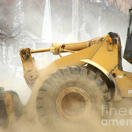 Dust Machine by Olivier Le Queinec