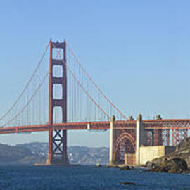 Golden Gate Bridge PANORAMIC by Melanie Viola