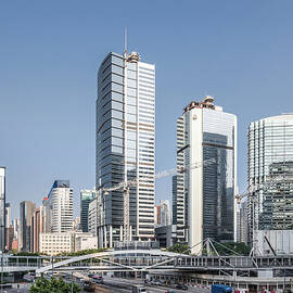 Hong Kong Skyline by Yongyuan Dai