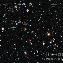 Hubble Extreme Deep Field Xdf by Science Source