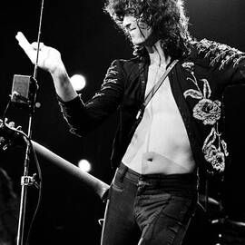 Jimmy Page 1973 by Chris Walter