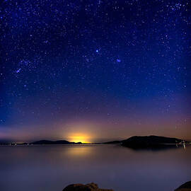 Jupiter over Wildcat Cove by Alexis Birkill