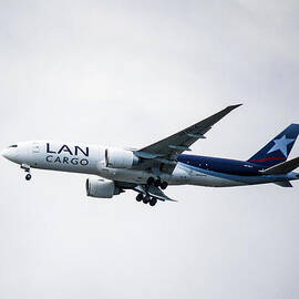 LAN Cargo