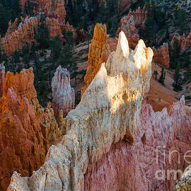 Last Rays from Sunrise Point by Dan Hartford