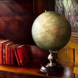 Lawyer - A world traveler by Mike Savad