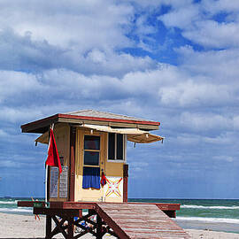 Lifeguard Station in Hollywood Florida