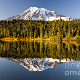Mount Rainier from Reflection Lakes