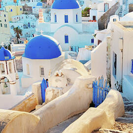 Oia, Santorini by Ivanmateev