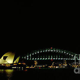 Opera House and harbour bridge in Sydney Australia