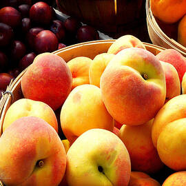 Peaches and Plums Farmers Market by Julie Palencia