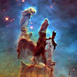 Pillars Of Creation In Eagle Nebula by Science Photo Library
