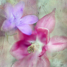 Pretty Flowers by Annie Snel