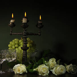 Romantic Still-life by Magnola