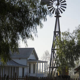 Sikes Windmill by Guy Shultz