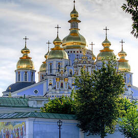 St. Micheal's Golden-Domed Monastery by Matt Create