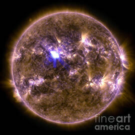 Sun Emits M6.5 Class Solar Flare, 2013 by Science Source