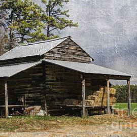 Tobacco Barn in North Carolina by Benanne Stiens