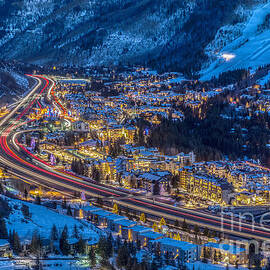 Vails night traffic by Franz Zarda
