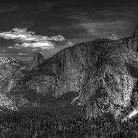 Yosemite Valley 2 BW by Morgan Wright