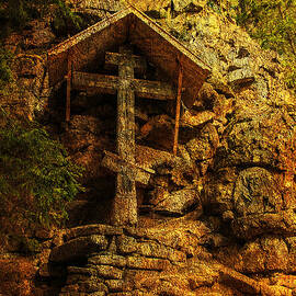 Ancient Cross. Holy Island  by Jenny Rainbow