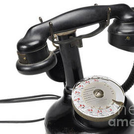 Antique telephone  by Sami Sarkis Photography