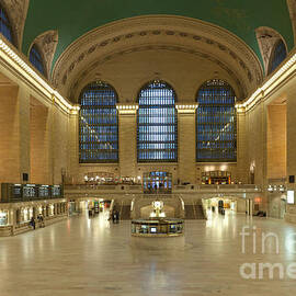 Grand Central Terminal I by Clarence Holmes