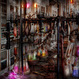 Mad Scientist - Essence of life machine by Mike Savad