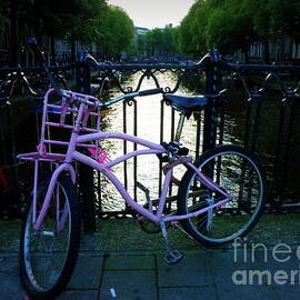 Pink Bike in Amsterdam