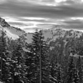 Tatoosh Mountain Range Panorama by Twenty Two North Photography