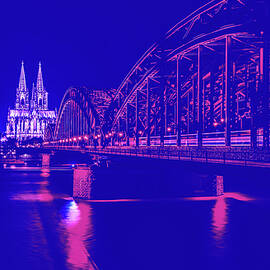 hohenzollern bridge, cologne by Mountain Dreams