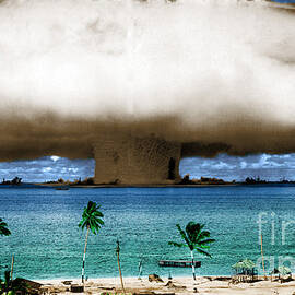 Operation Crossroads Baker, 1946 by Science Source