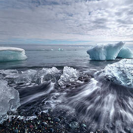 Jokulsarlon - Iceland by Joana Kruse