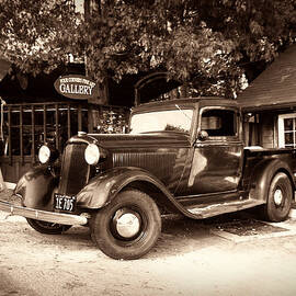 Antique Road Warrior - 1935 Dodge by Glenn McCarthy Art and Photography