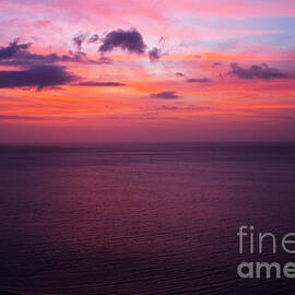 Bronco Sunrise in Panama by Bob Hislop