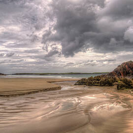 Ceannabeinne Beach by Derek Beattie