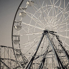 Daytona Beach Ferris Wheel by Joan Carroll