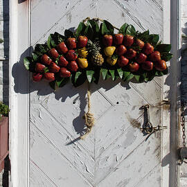 Doors of Williamsburg 96 by Teresa Mucha