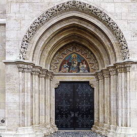 Entrance Matthias Church, Budapest by Lyuba Filatova